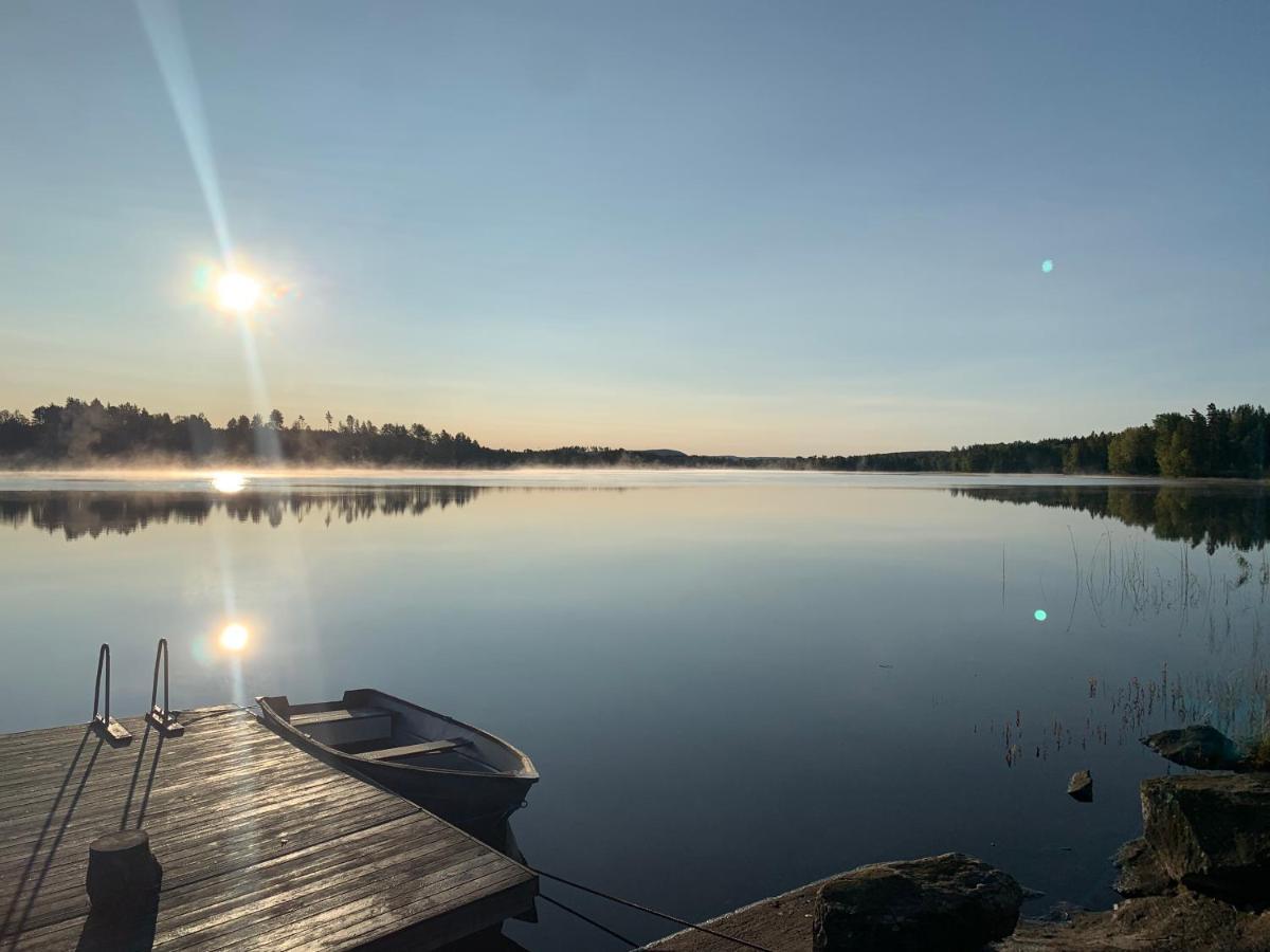 Cozy Cottage By The Lake, Charlottenberg Åmotfors Esterno foto
