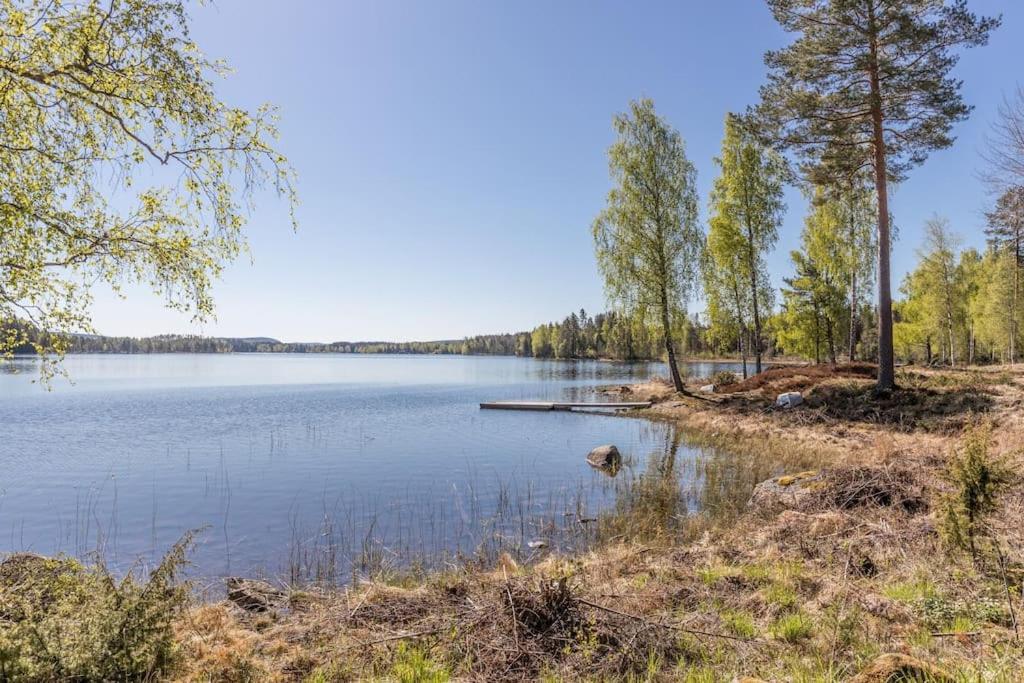 Cozy Cottage By The Lake, Charlottenberg Åmotfors Esterno foto